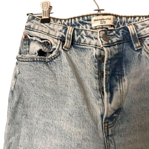 ABERCROMBIE & FITCH Dad Curve Love High Rise Distressed Denim 27/4R - Picture 3 of 5